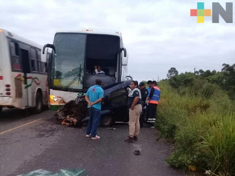 Fallece vigilante del IMSS en accidente automovilístico, en carretera Jáltipan-Cosoleacaque