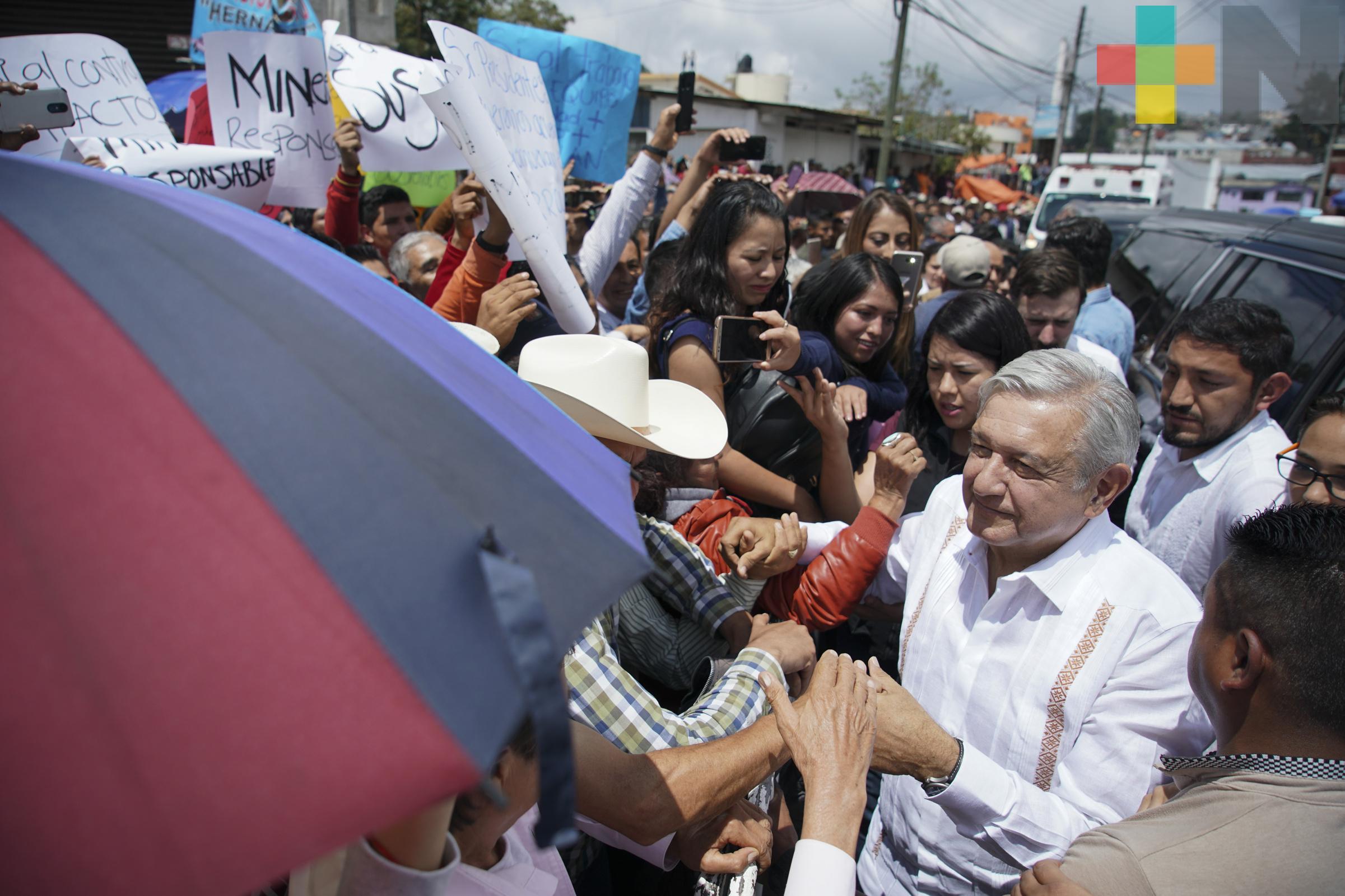 Venta de avión presidencial llevará agua a Zacualtipán López Obrador