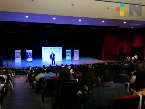 Realizan primer Congreso Estatal Magisterial Veracruzano ¡Cuidemos a nuestros niños, niñas y adolescentes!