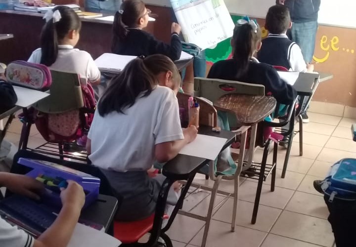 Becas beneficiarán a mil estudiantes de Coatzacoalcos
