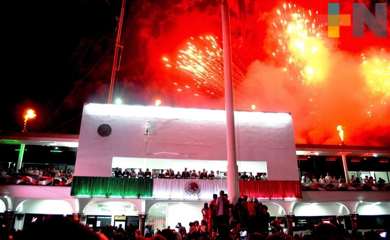 Todo listo para las fiestas patrias, en Tuxpan