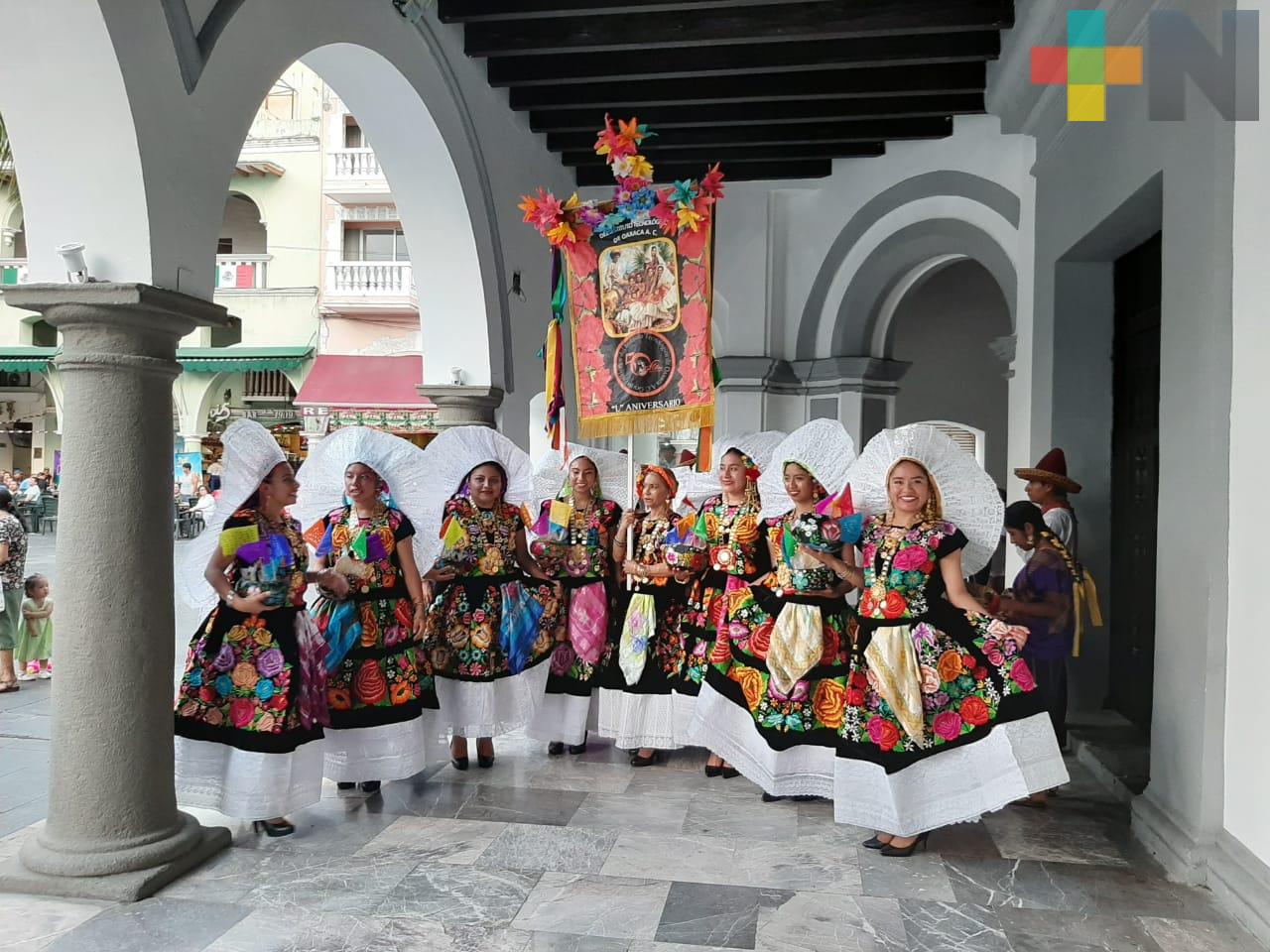 Llega la Guelaguetza al puerto de Veracruz