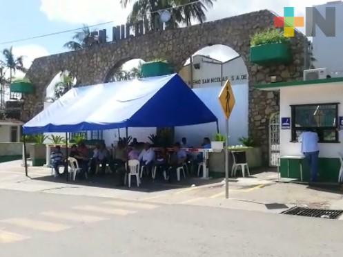 Productores de caña bloquean todos  los ingenios azucareros del país