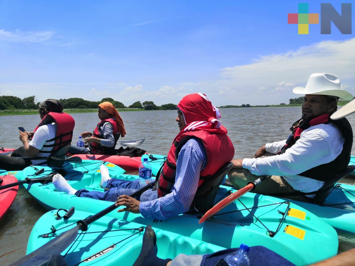 Impulsan el kayak como una actividad ecoturística en Coatzacoalcos