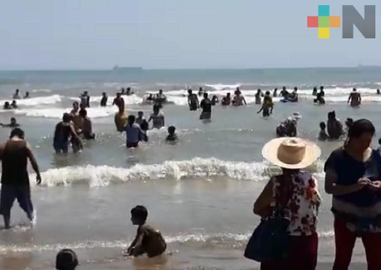 Instalan señalamientos preventivos en zona de playa de Tuxpan