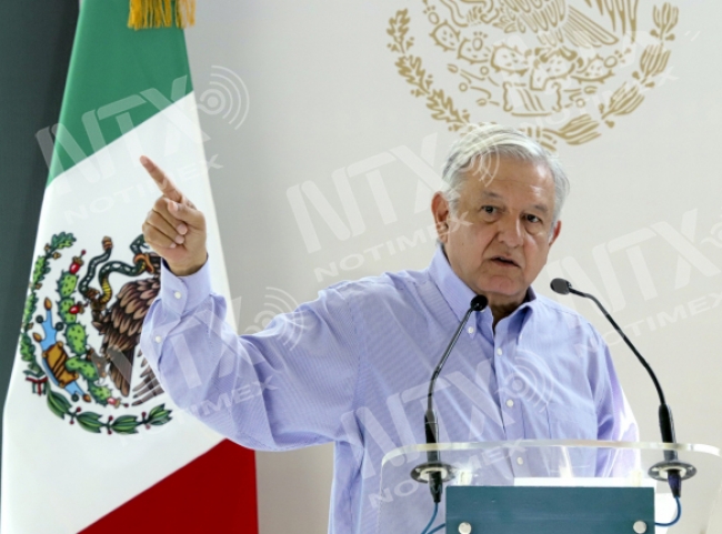 ¡Al carajo con la delincuencia!, subraya López Obrador