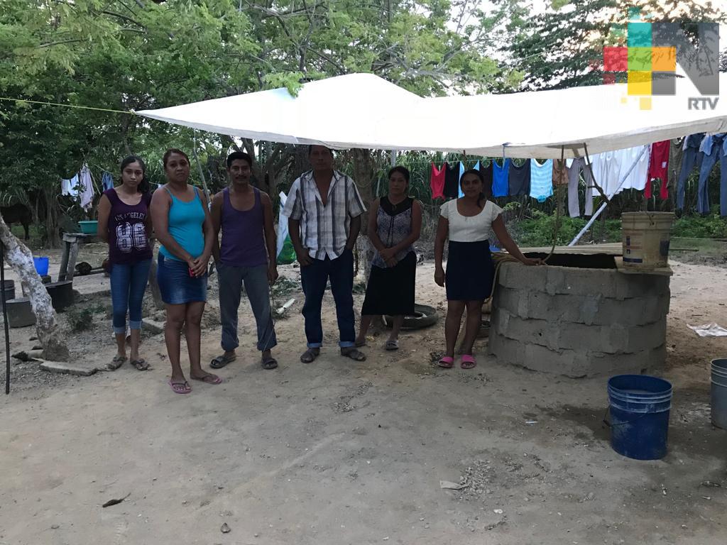 Por sequía, urgen pipas de agua en Ambrosio Alcalde