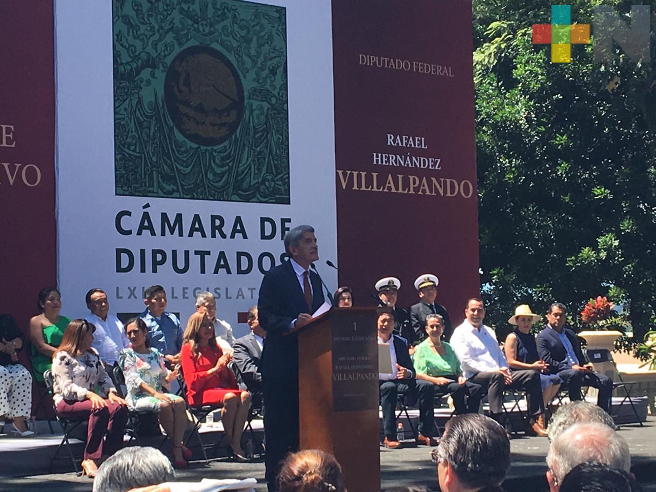 Rinde diputado federal Rafael Hernández Villalpando su primer informe de actividades legislativas