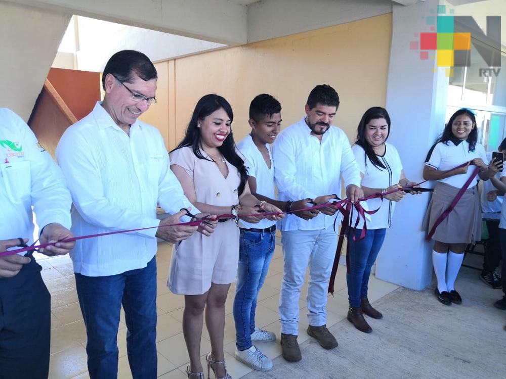 Secretario de Educación inaugura CECyTEV 19 en Coatzacoalcos