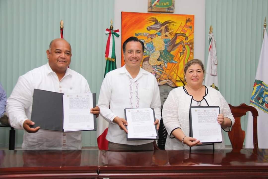 Ayuntamiento de Córdoba entregó en comodato al Gobierno de Veracruz, el aeródromo «Juan Antonio Perdomo Díaz»