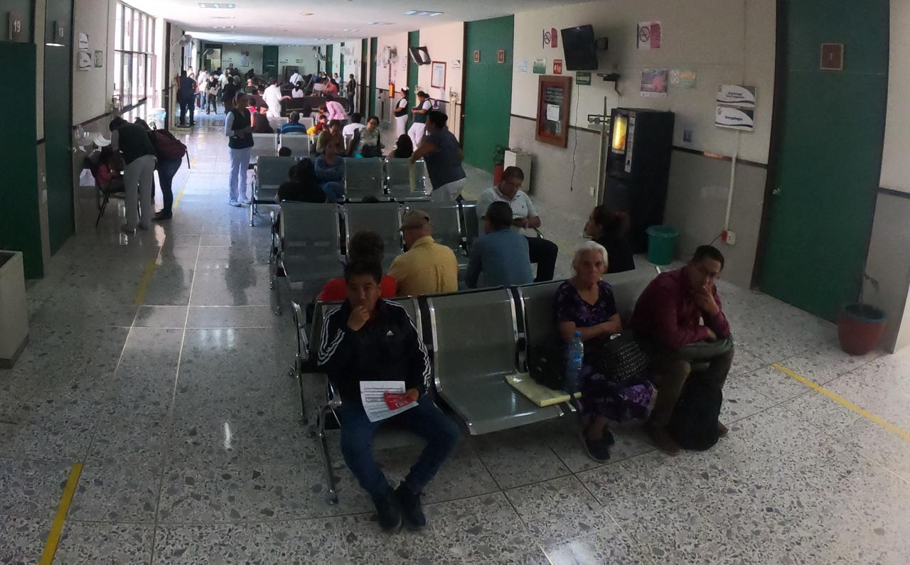 Familiares de paciente fallecido por falla de máquina, descartan demandar al IMSS