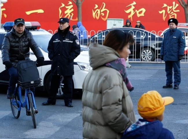 Ataque en escuela primaria de China deja ocho niños muertos