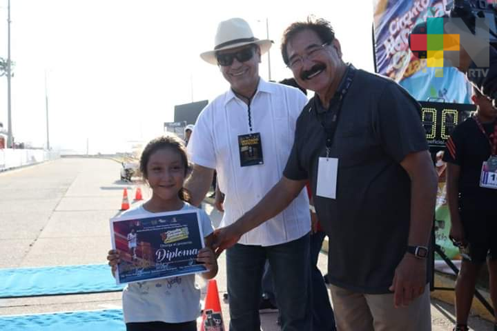 «Urge un sistema nacional para la caminata»: Raúl González