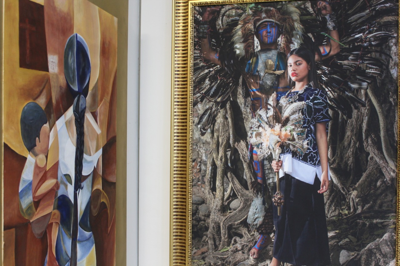 Inauguran la exposición Color y Herencia en las salas del Congreso del Estado