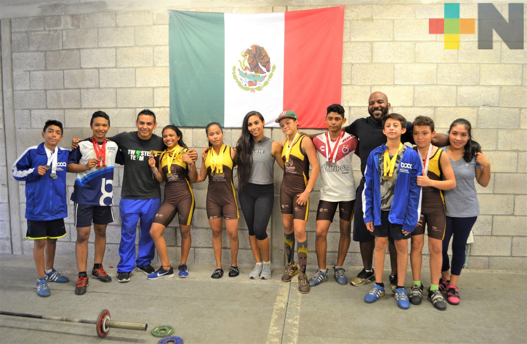 Pesistas de la Arena Veracruz ganaron nueve oros en Nacional Infantil