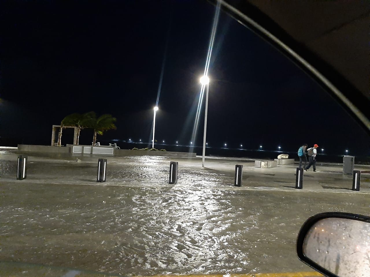 Rachas de más de 110 kph, ocasionaron daños en la zona conurbada Veracruz-Boca del Río