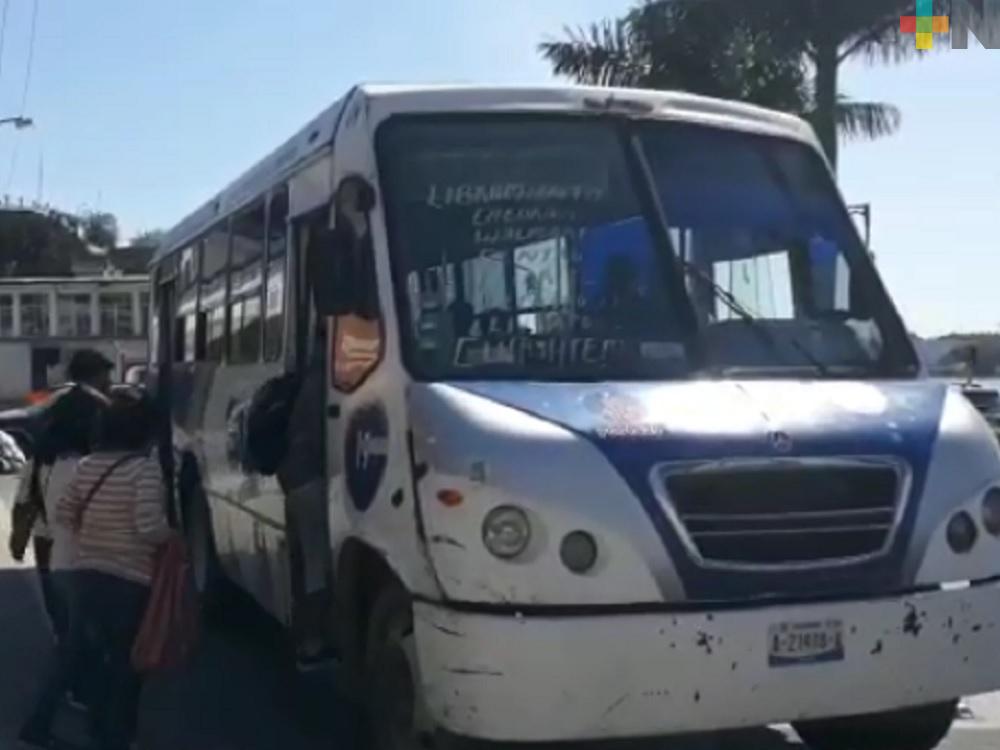 Prorrogan plazo para pagar tenencia o uso de vehículos del transporte público en Veracruz