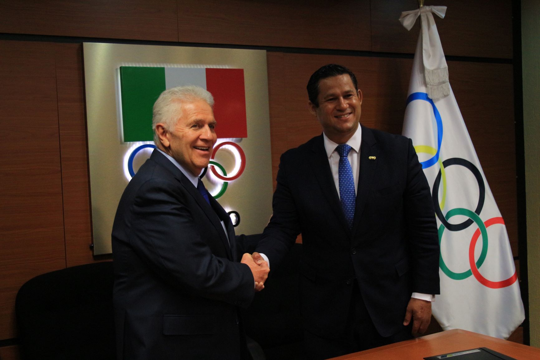 León presentó su candidatura para organizar los Juegos Centroamericanos de 2026