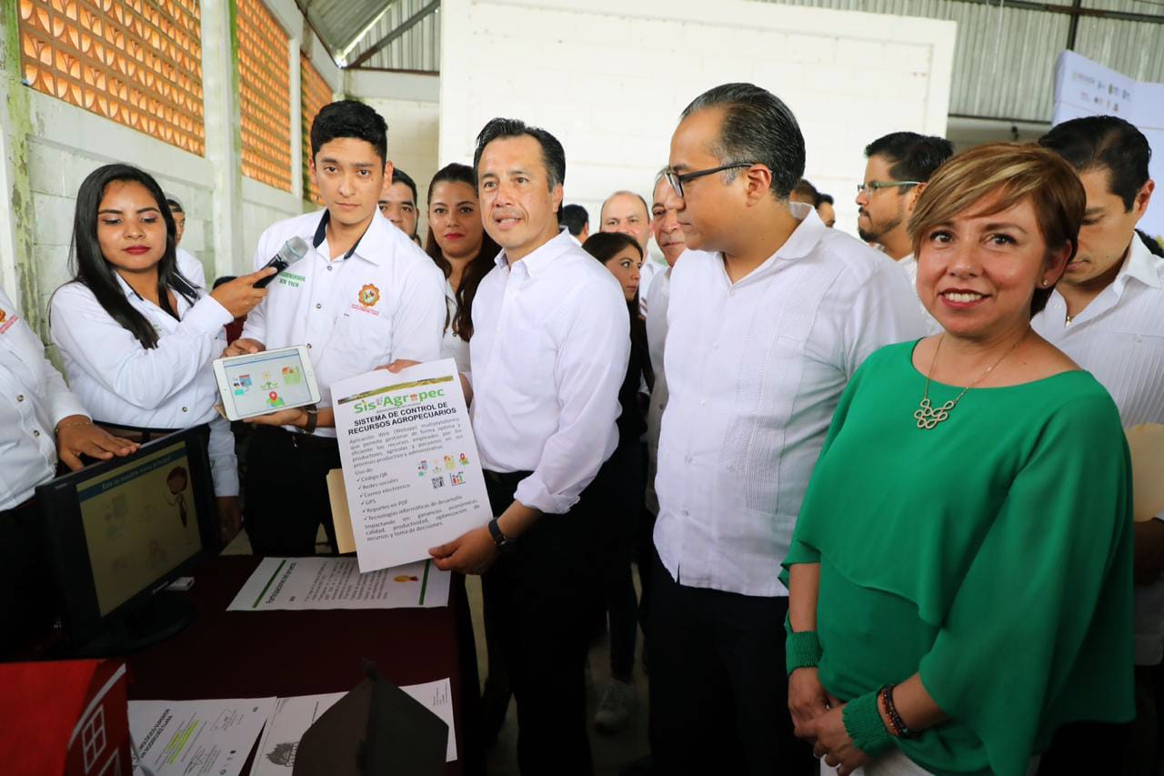 Tecnológicos de Veracruz dejaron de ser botín político: Cuitláhuac García Jiménez