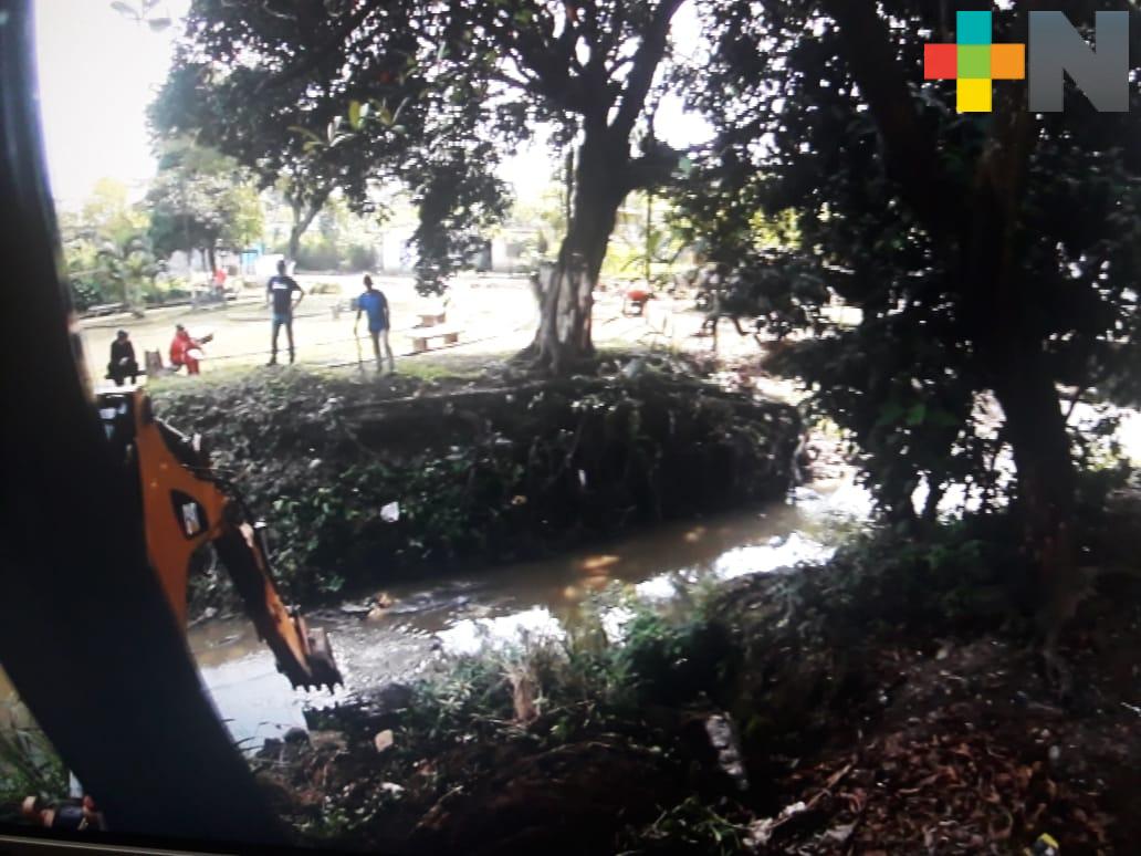 Desazolve de caños naturales de agua pluvial evitó inundaciones Martínez de la Torre