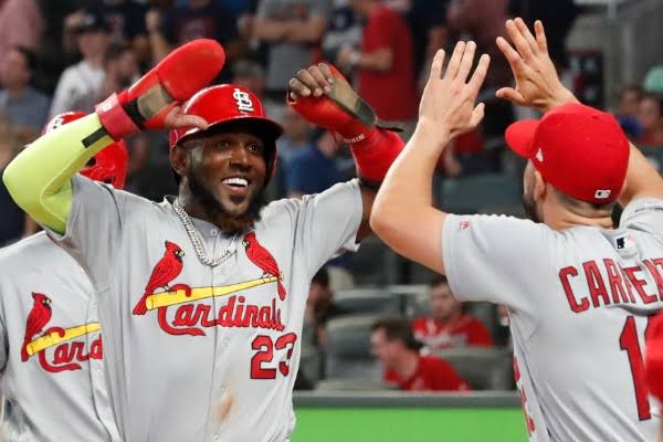 Cardinals gana 5-4 y va a quinto juego ante Atlanta