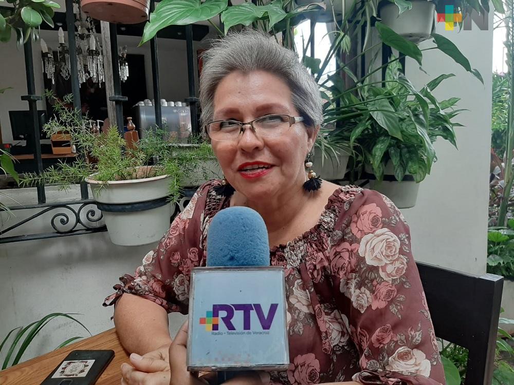 Sobreviviente de cáncer de mama emprende campaña de prevención en redes sociales