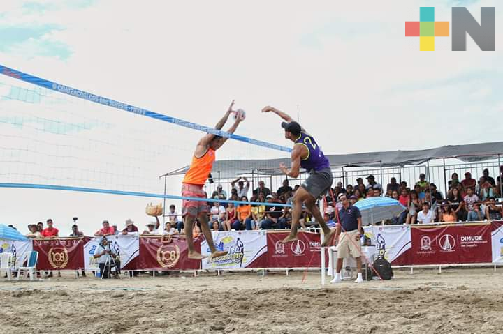 Virgen y Ontiveros rumbo al Tour Mundial de Voleibol de Playa