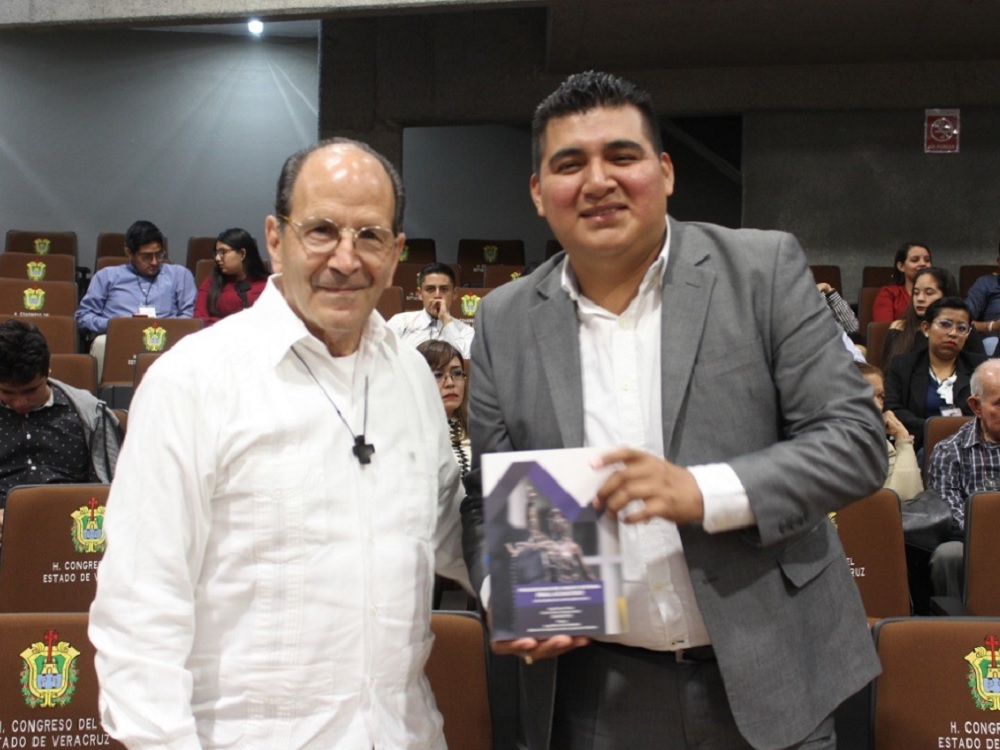Presentan en el Congreso libro sobre el Nuevo Sistema Penal Acusatorio