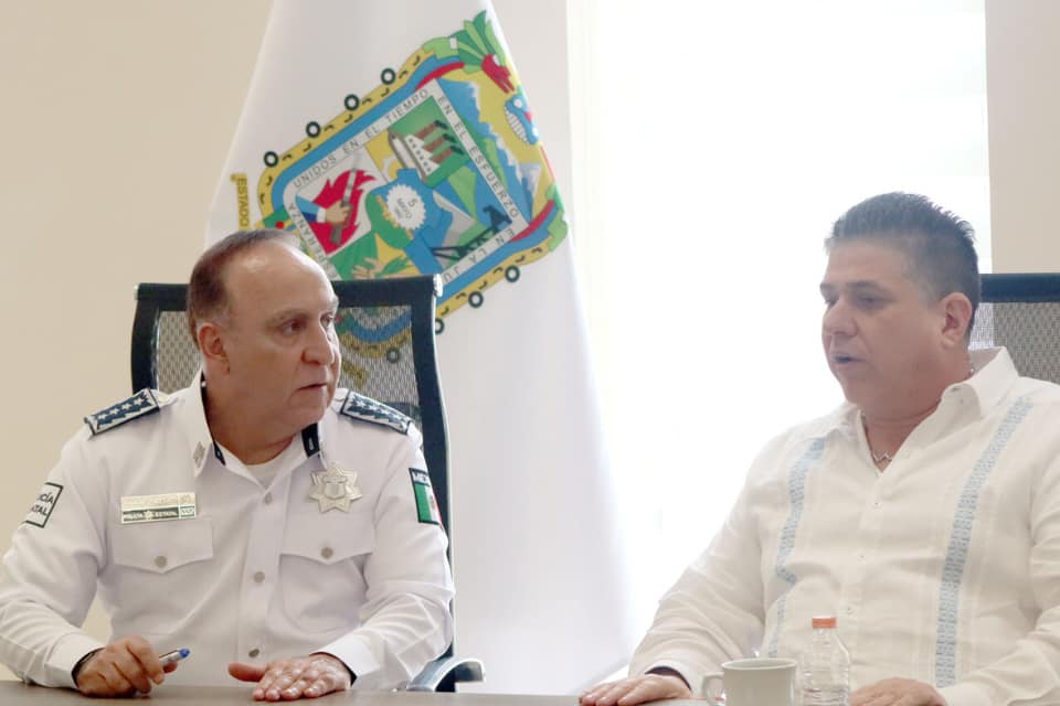 Secretarios de Seguridad Pública de Puebla y Veracruz evalúan acciones y resultados del Operativo Interestatal