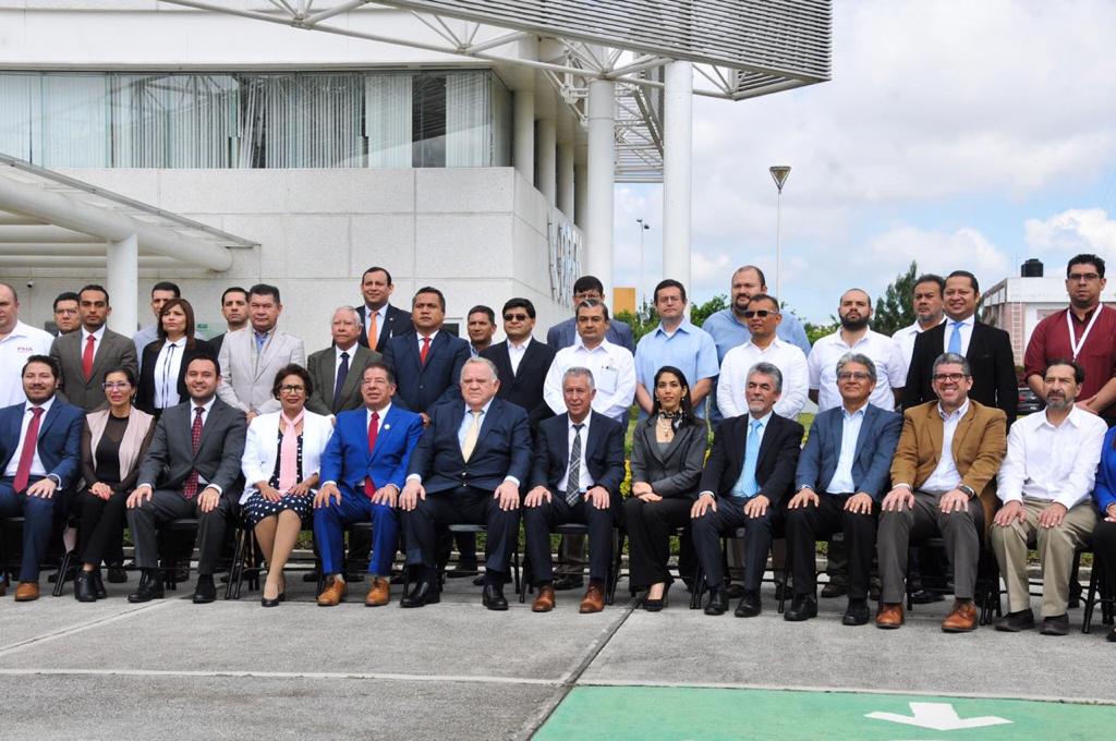 Asiste Verónica Hernández a instalación del Comité Estatal de Información, Estadística y Geográfica del Estado Veracruz