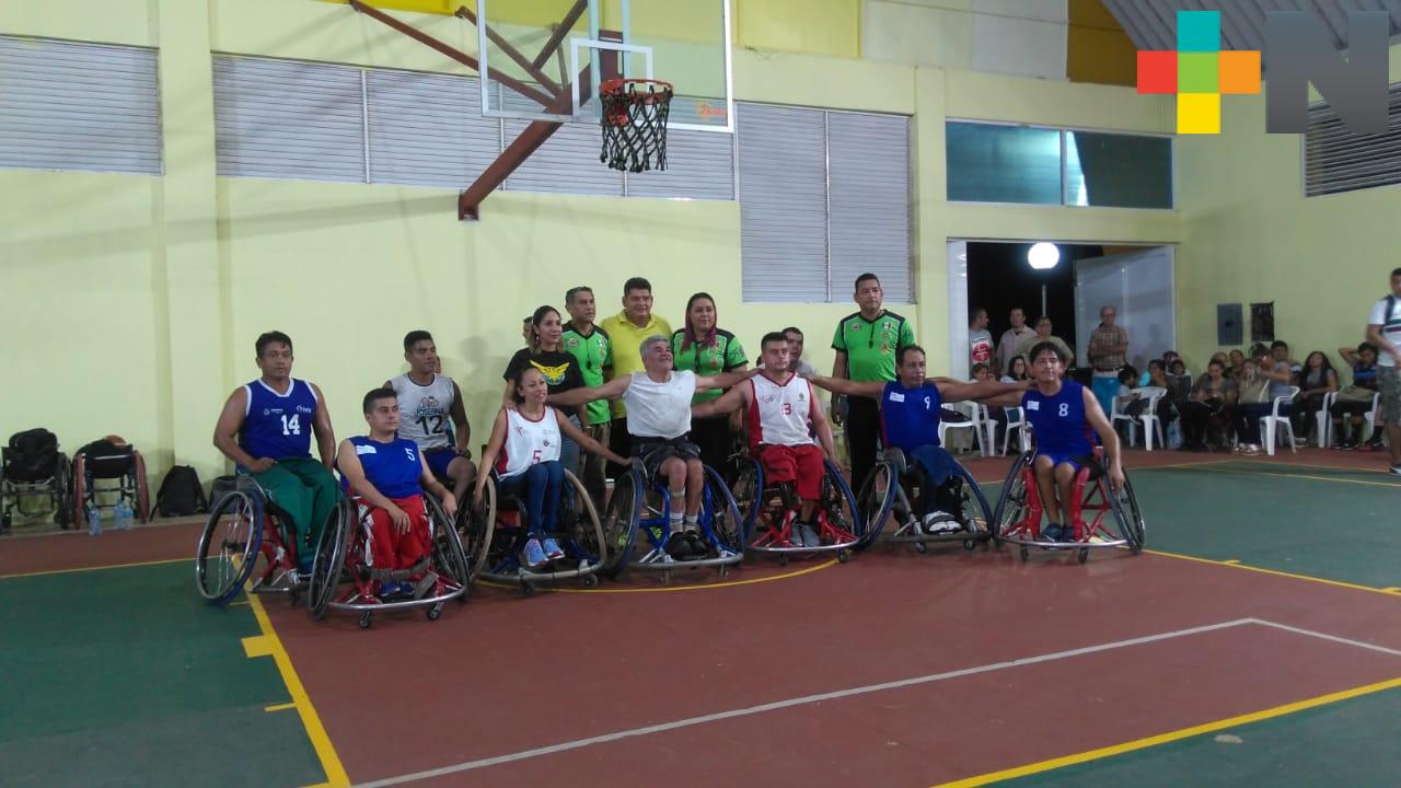 Selección veracruzana de basquetbol sobre silla de ruedas rumbo a Nacional
