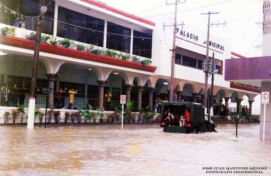 Mandan a cuarentena a trabajadores mayores de Limpia Pública, en Tuxpan