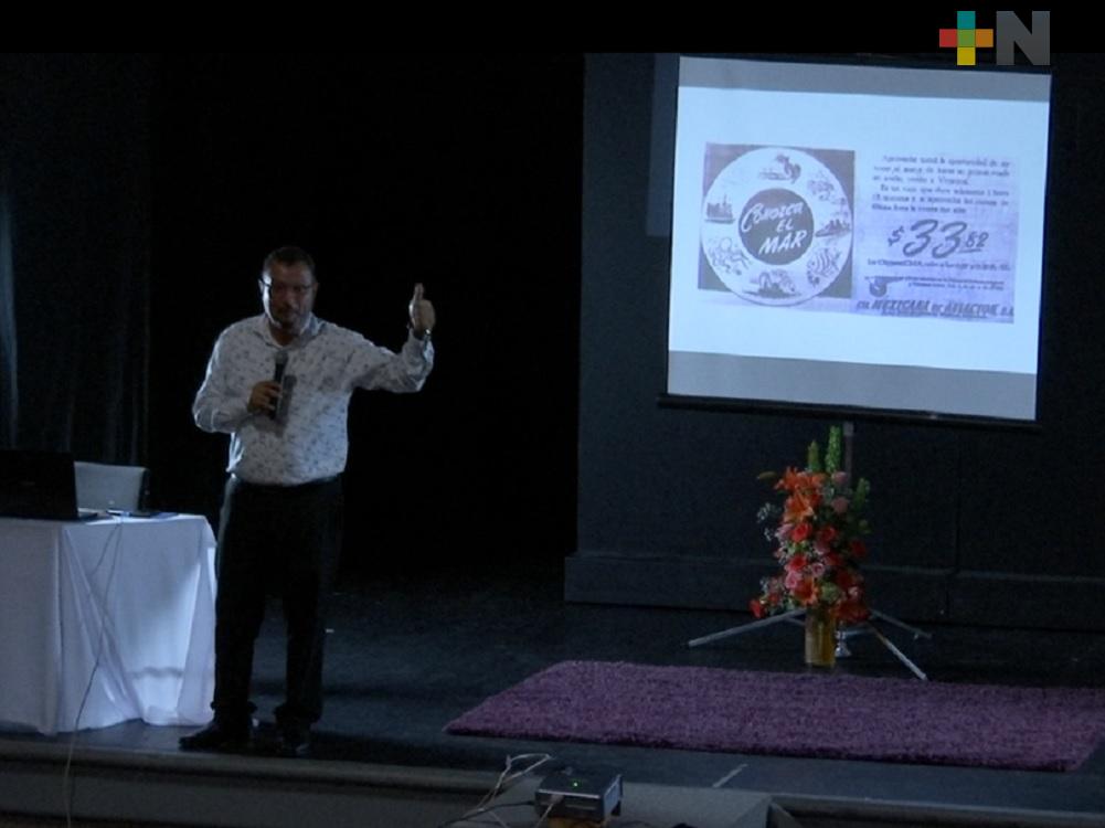 “Del viajero al turista, historia del turismo en Veracruz” conferencia ofrecida por Ricardo Cañas Montalvo