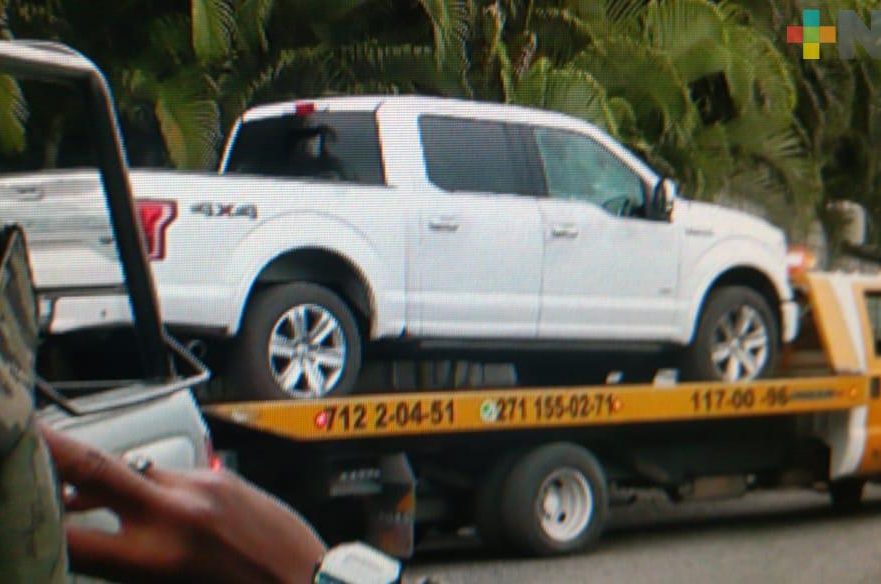 Retiran cuerpo y vehículo del diputado Juan Carlos Molina