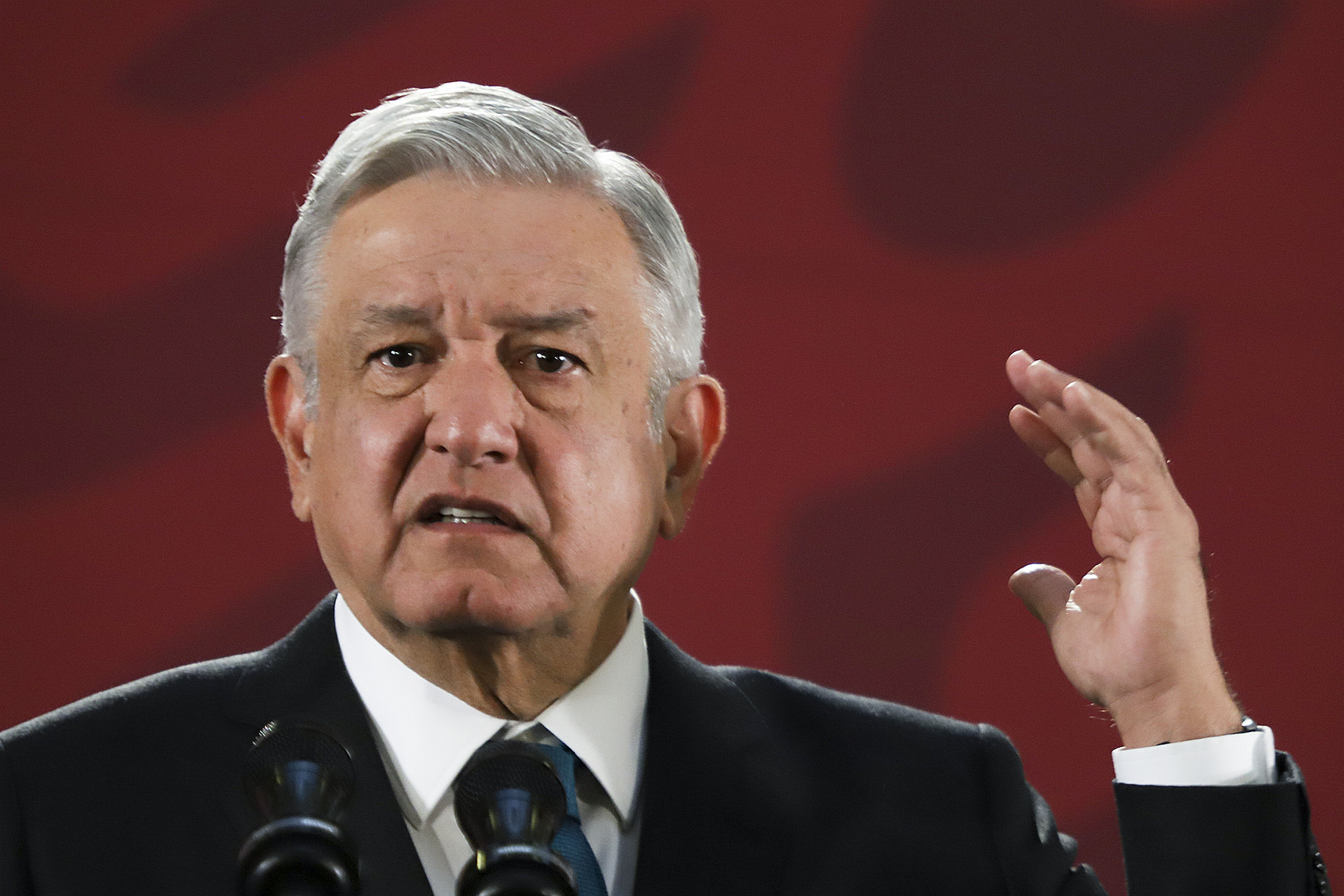 Haremos lo que nos corresponde para esclarecer caso LeBarón: AMLO