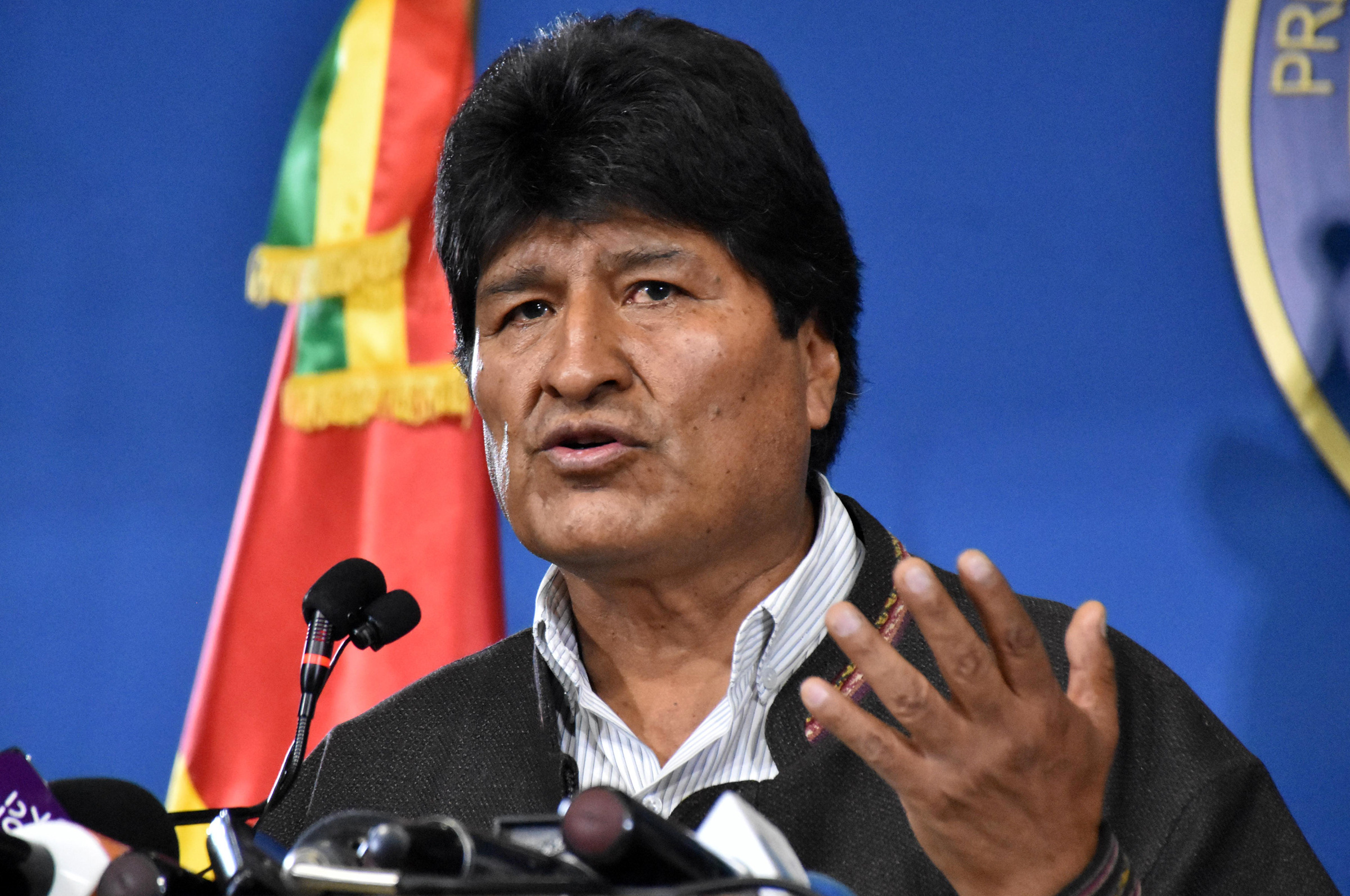 Evo Morales acepta asilo político en México