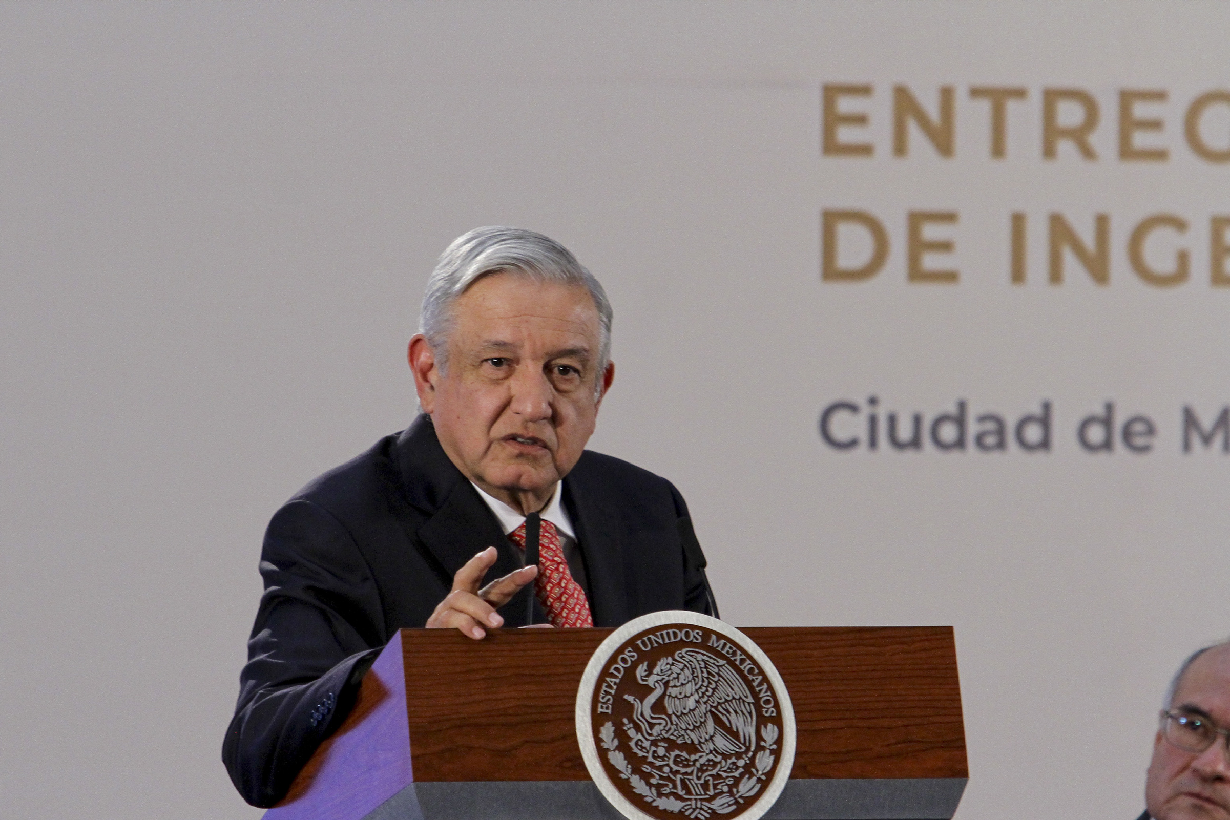 López Obrador prevé aprobación del T-MEC y crecimiento petrolero