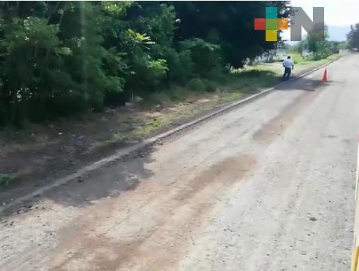 Alcalde busca apoyo para pavimentar carretera entre Omealca y Tezonapa