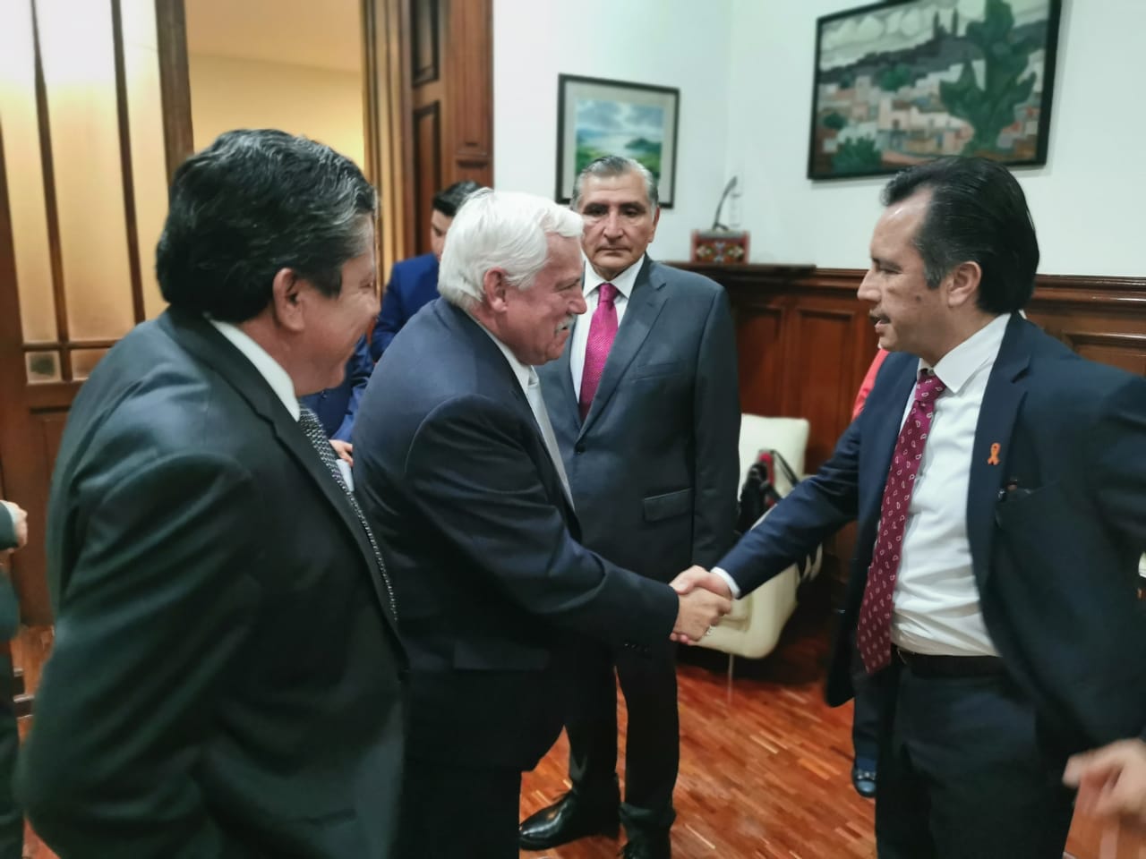 Anuncia gobernador Cuitláhuac García, Cuenca Lechera para Veracruz