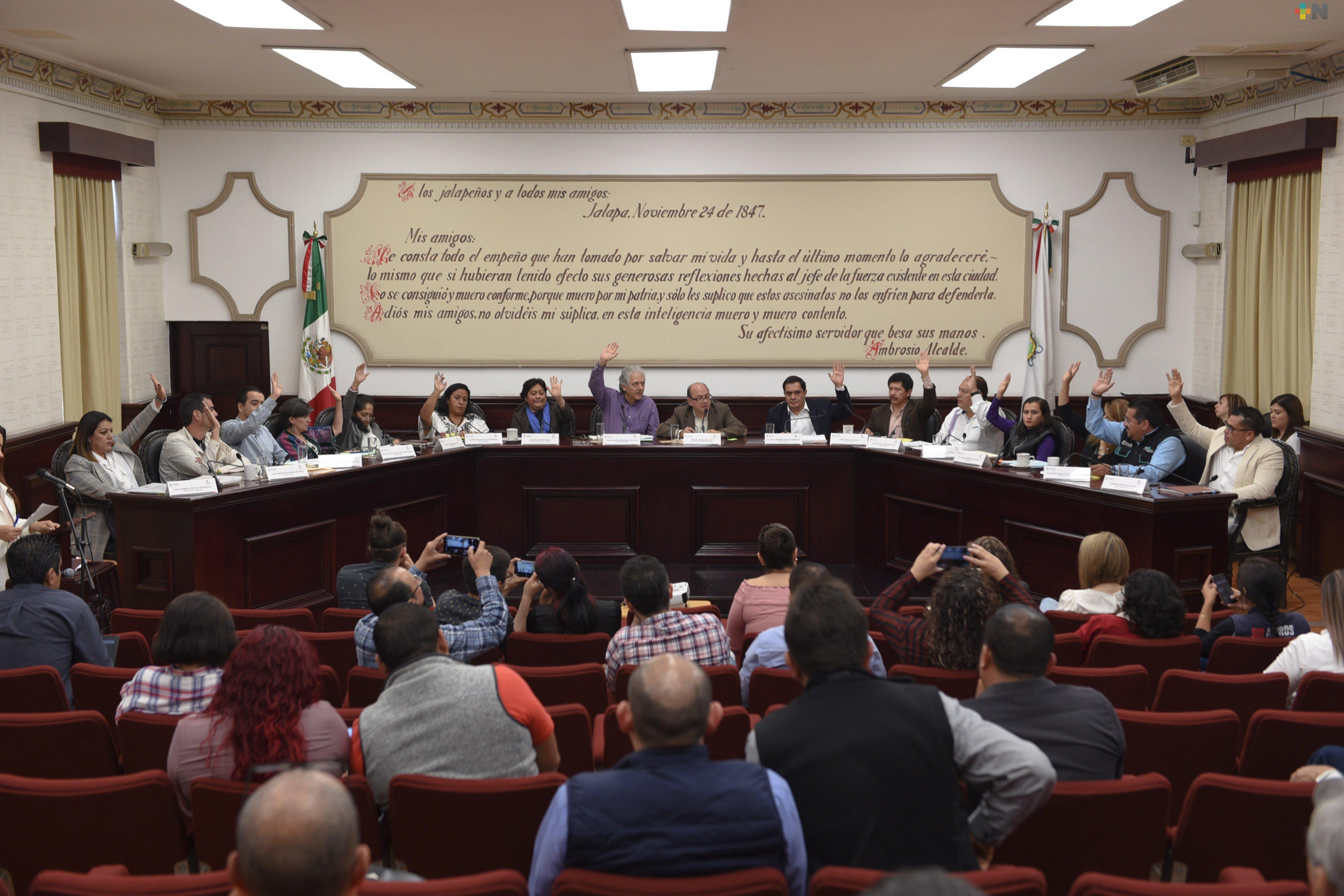 Invertirán más recursos para bacheo en Xalapa