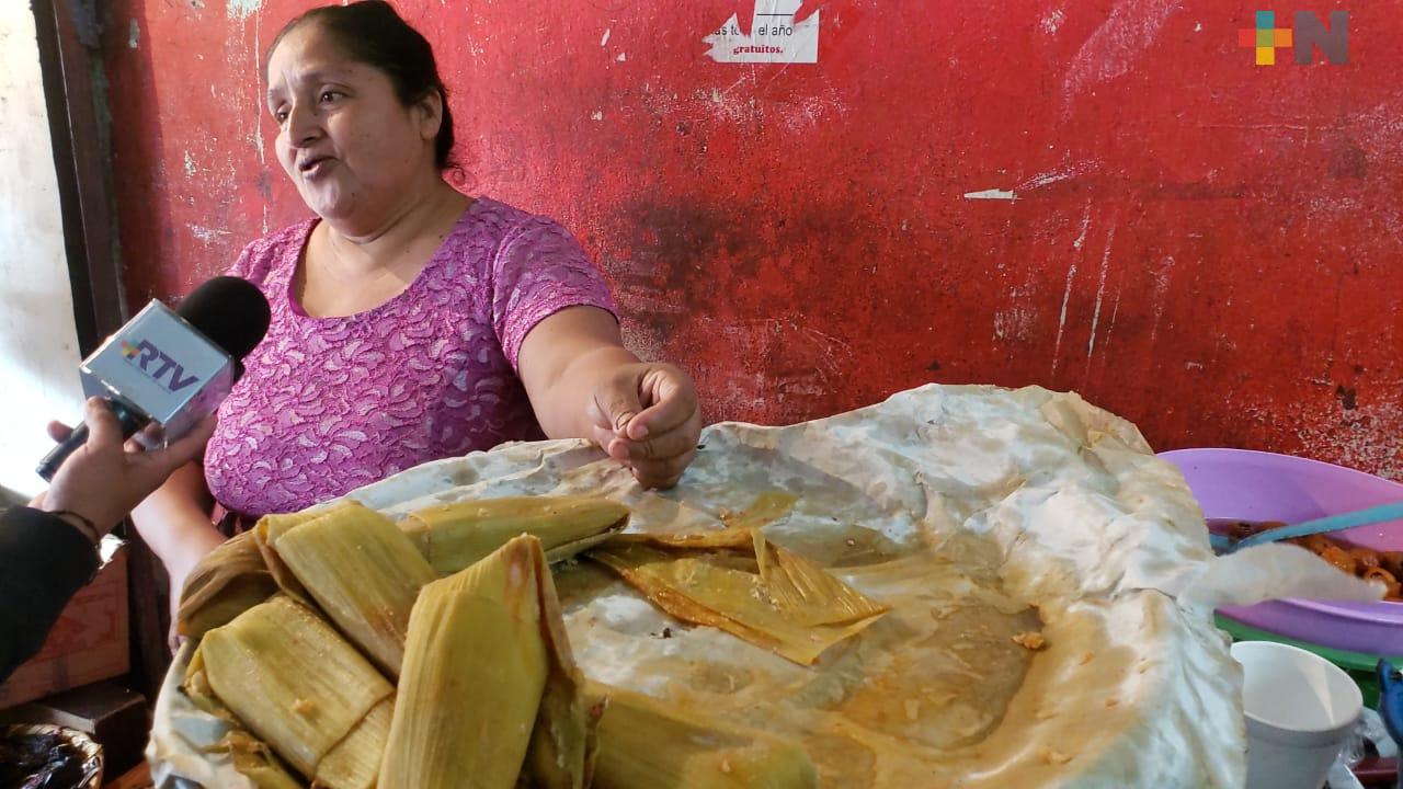Para este Día de Muertos, doña Licha elaboró más de 500 tamales