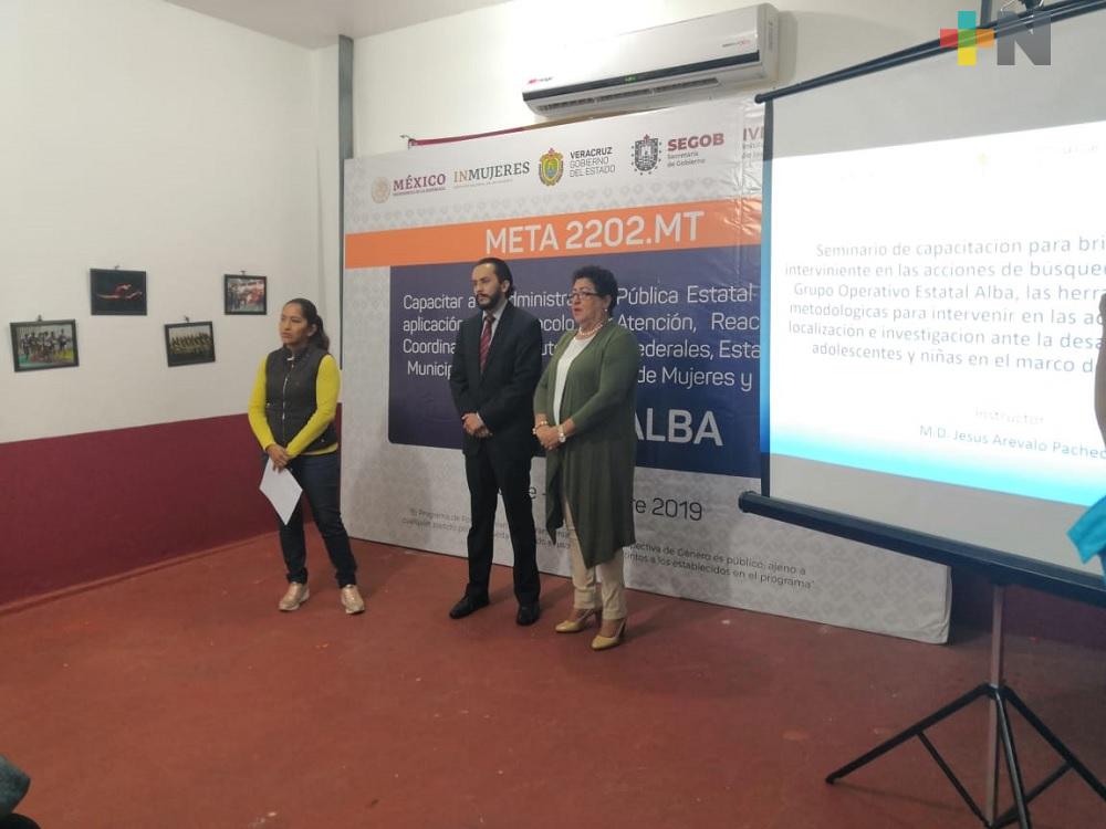 En Coatzacoalcos capacitan a funcionarios públicos sobre protocolo Alba