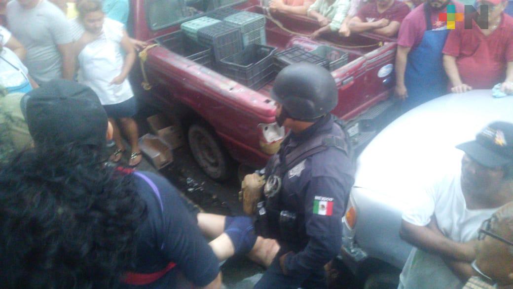 Intervienen Fuerzas del orden en conflicto entre comerciantes del mercado Unidad Veracruzana