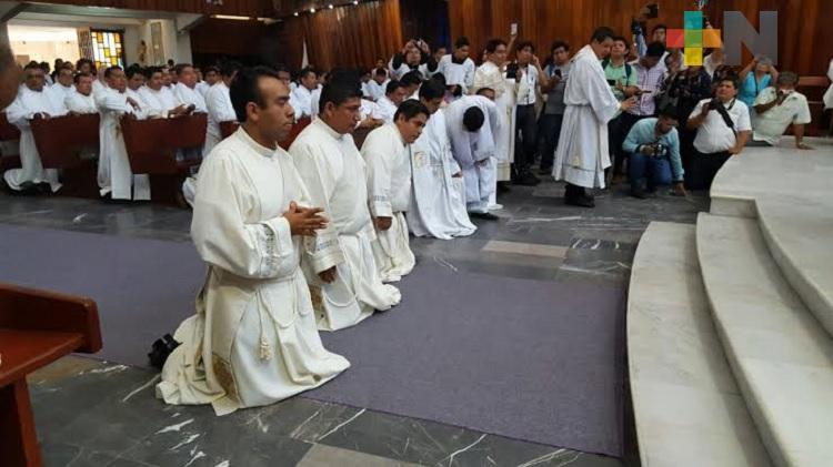 Hombres casados no pueden convertirse en clérigos: Diócesis de Coatzacoalcos