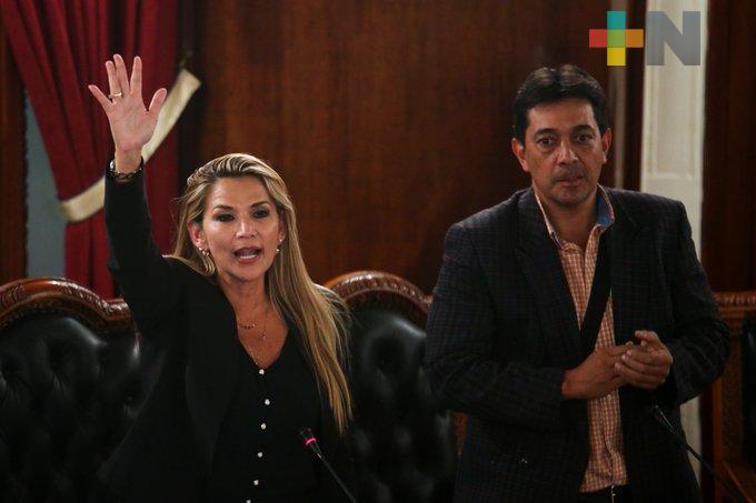 Asume senadora Jeanine Añez la Presidencia de Bolivia