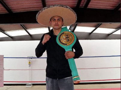 “Pivi” Romero noquea en su estreno como campeón Fecarbox