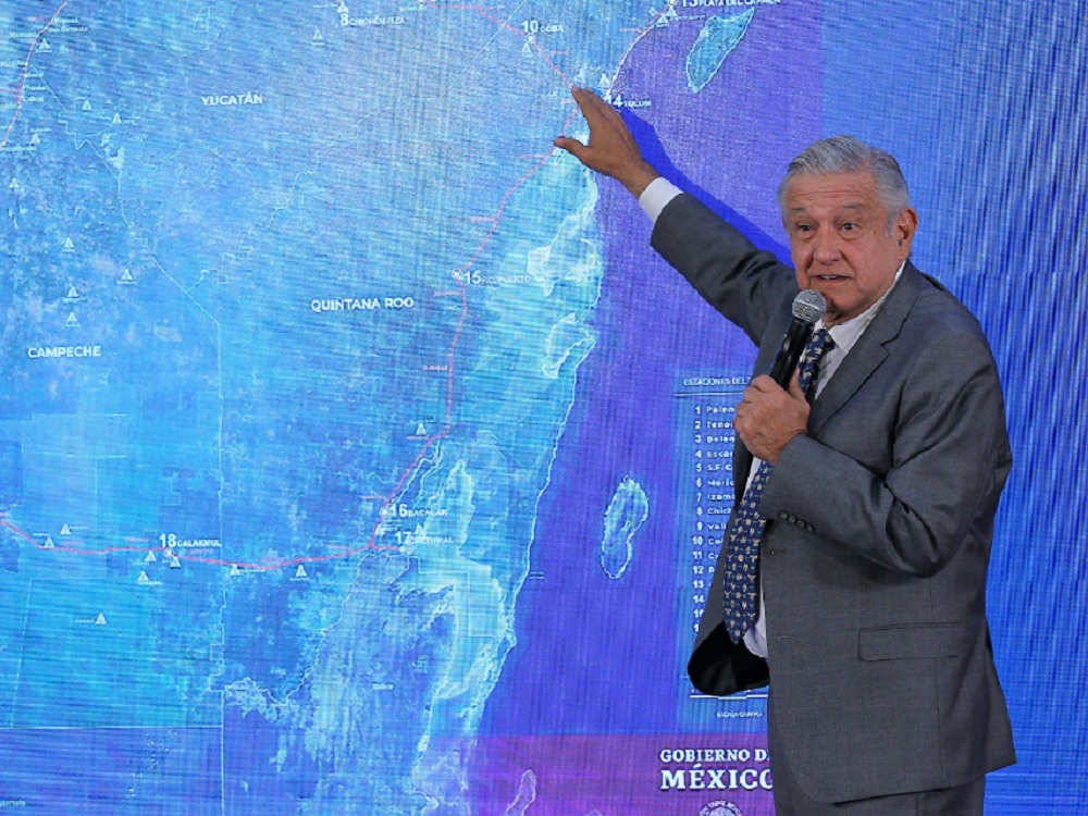 López Obrador anuncia consulta indígena por Tren Maya, proceso inicia este viernes