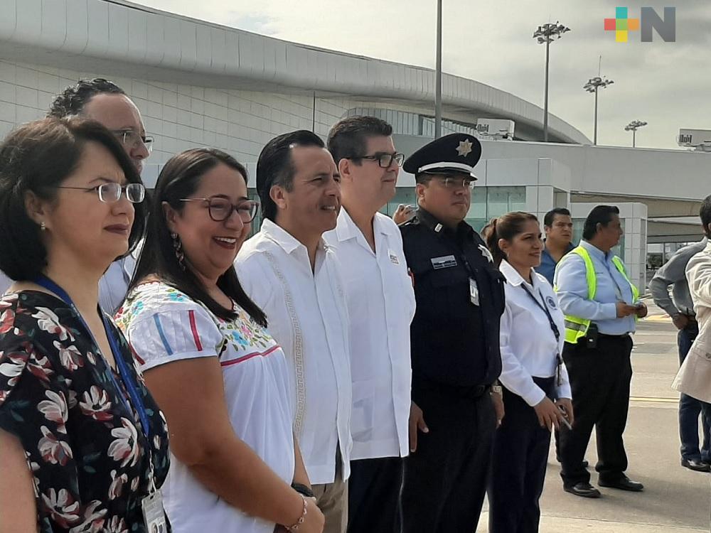 Se amplía la conectividad aérea regional: Cuitláhuac García
