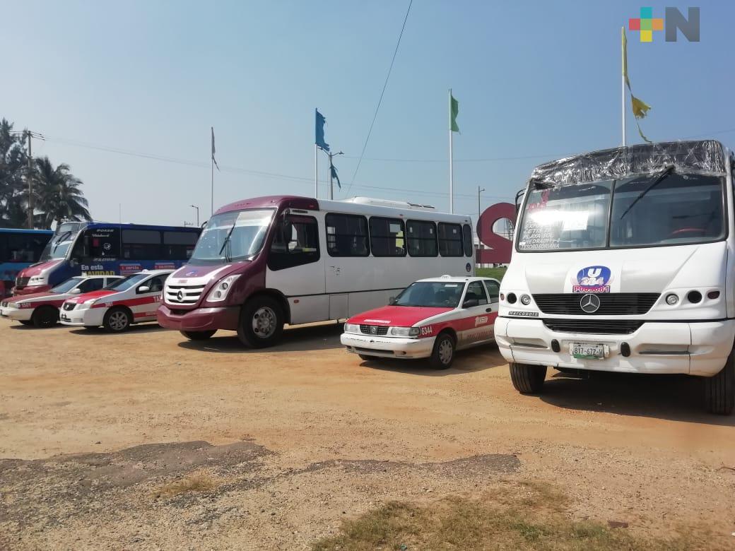 Detectan más de 40 unidades “pirata” en operativo de Transporte Público