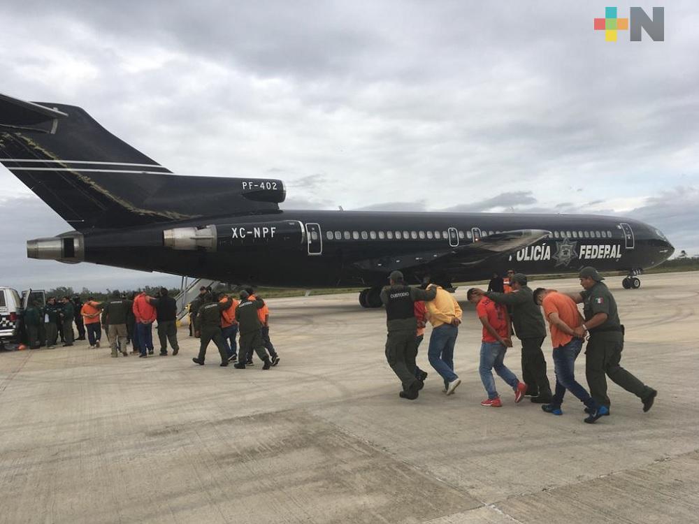 Trasladan a 171 PPL de Veracruz a centros penitenciarios federales